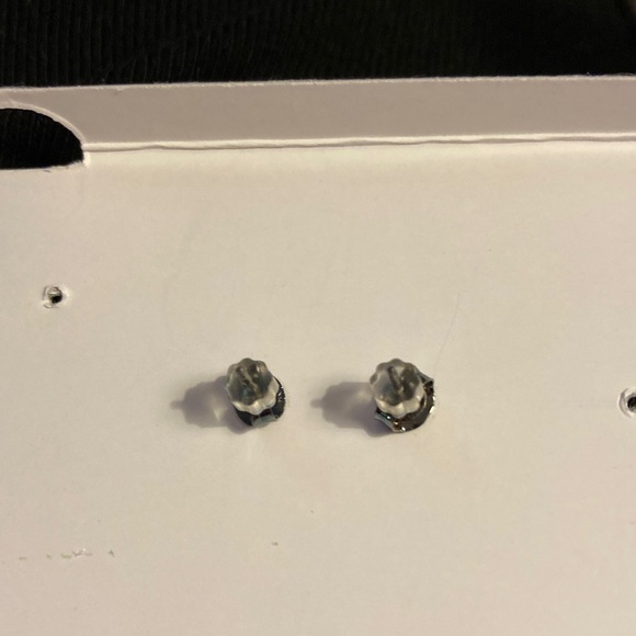 Elegant Cultured Pearl Stud Earrings - Picture 3 of 3